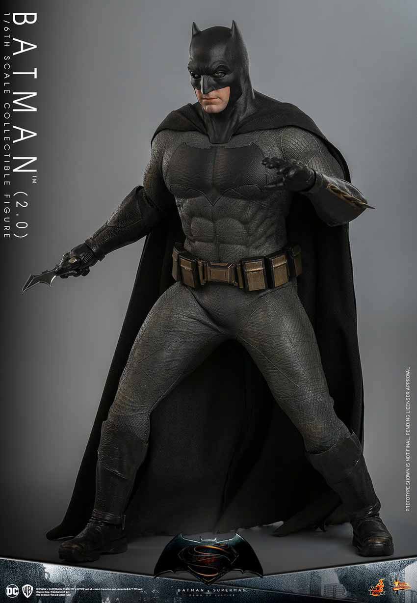 Batman v Superman Dawn of Justice 12 Inch Action Figure 1/6 Scale - Batman 2.0 Hot Toys 212970 - Image 2