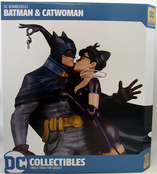 DC Comics Bombshells 11 Inch Statue Figure - Batman & Catwoman - Image 2
