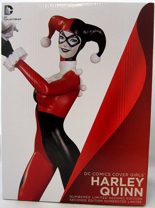DC Comics Cover Girls 8 Inch Statue Figure - Classic Harley Quinn 2nd Edition - Image 2