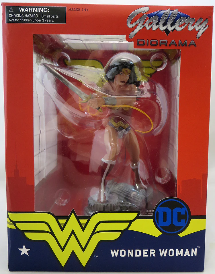 DC Gallery 9 Inch Statue Figure Comic Series - Wonder Woman Lasso (Previously Opened Sub-Standard Packaging) - Image 2